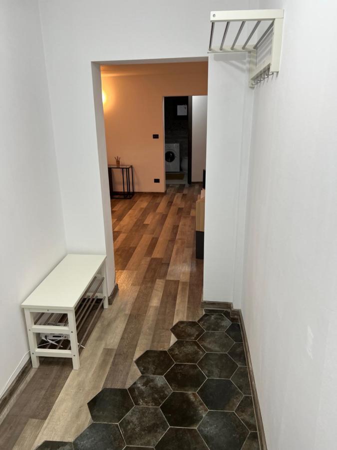 סוסאבה Sunny Luxury Home G. Enescu מראה חיצוני תמונה